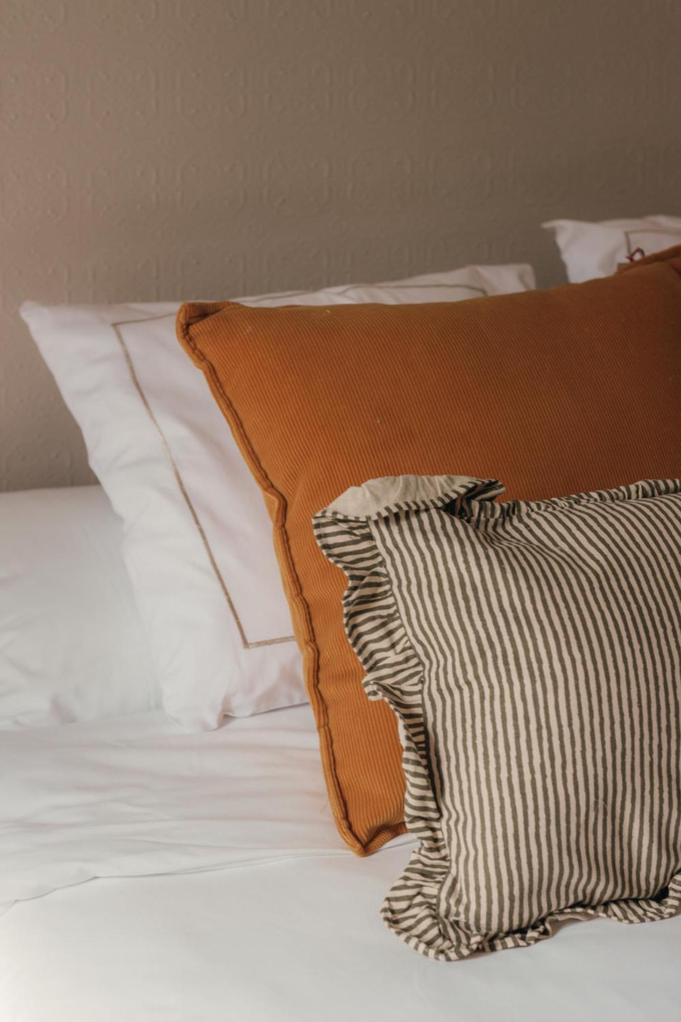 El Niu De Martinet Hotell Eksteriør bilde