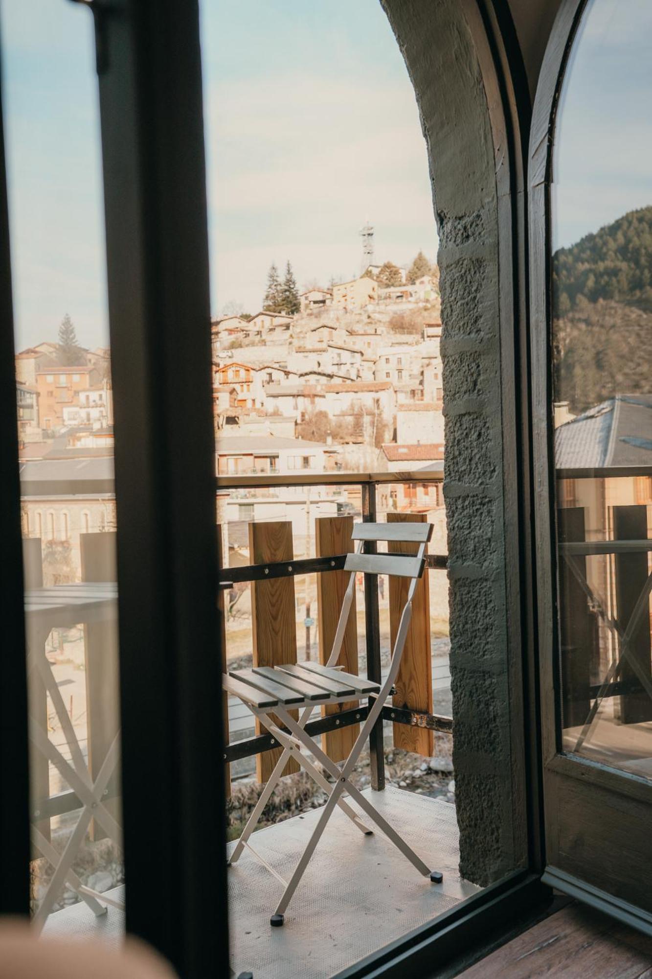 El Niu De Martinet Hotell Eksteriør bilde
